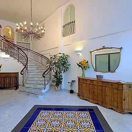 Aurora 4* Amalfi