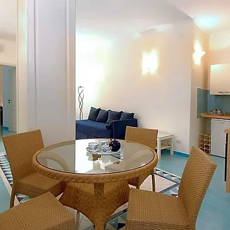 Aparthotel Aurora